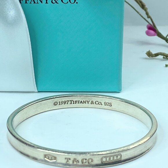 Tiffany & Co. Silver Bangle Bracelet - Picture 1 of 8